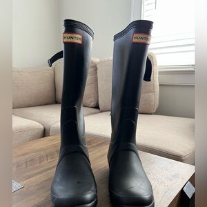 Hunter rain boots black